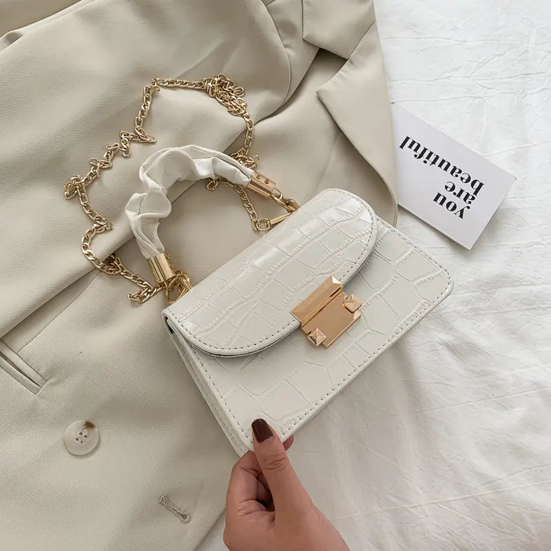 Trendy Summer Crossbody Chain Bag – Small Square 2020 Style (4 Colors)