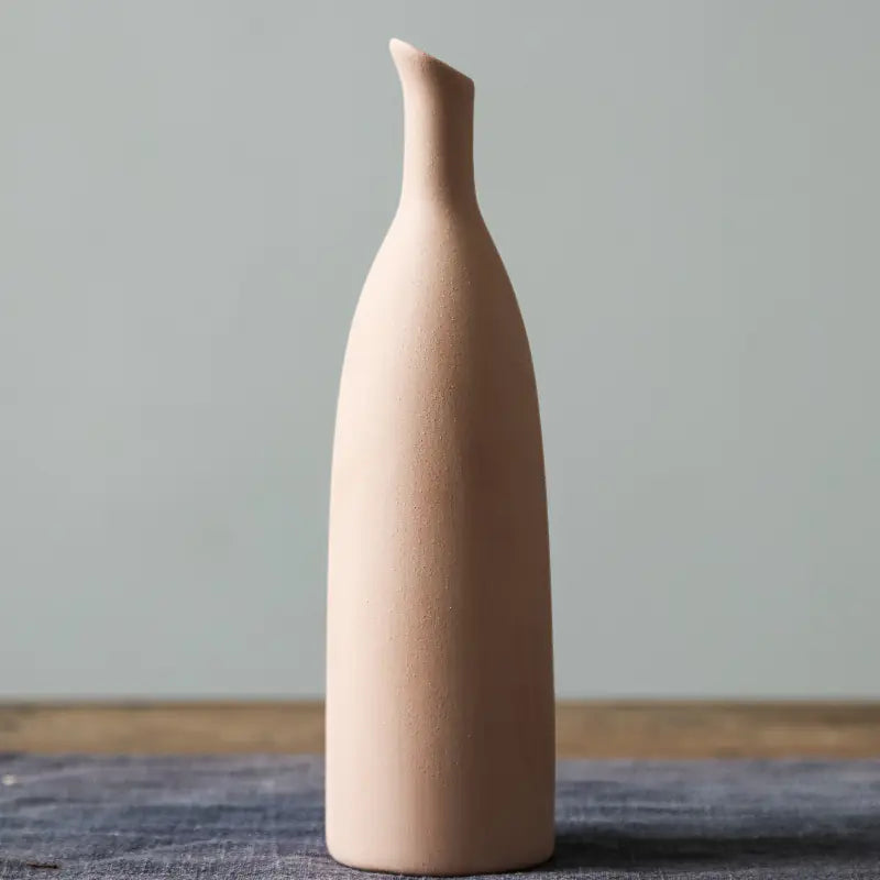 Minimalist Nordic Ceramic Vase – Elegant Frosted Finish