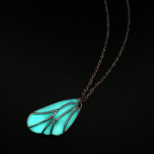 Collier pendentif dragon lumineux