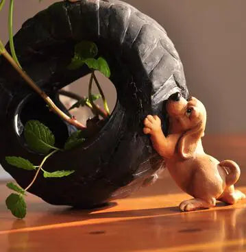 Realistic Dog Figurine with Flower Pot – Cute Desktop Decor