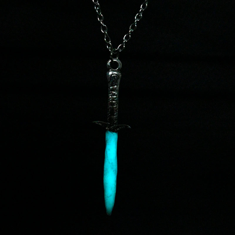 Collier pendentif dragon lumineux