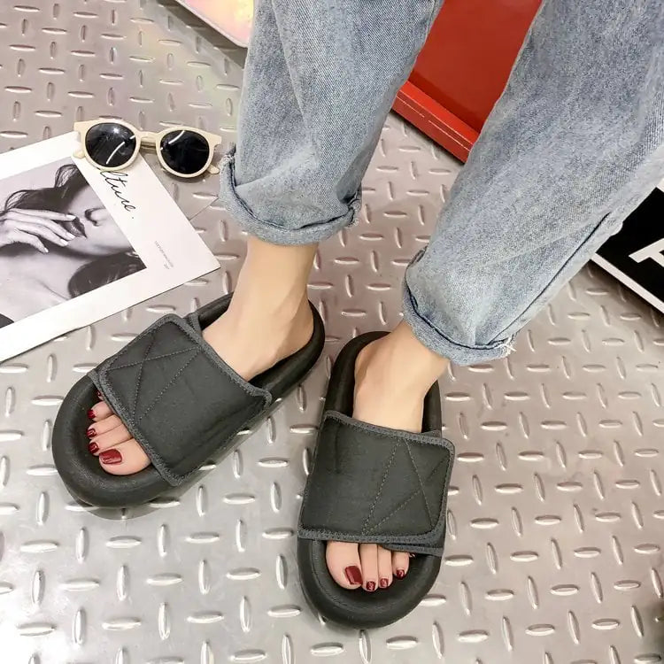 Beach Slippers – Men’s & Women’s Casual Sandals (Grey)