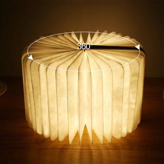 Lámpara de libro de madera