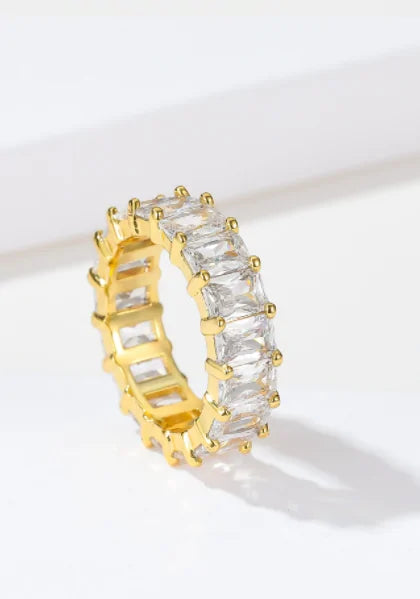 Anillos de eternidad con acabado helado