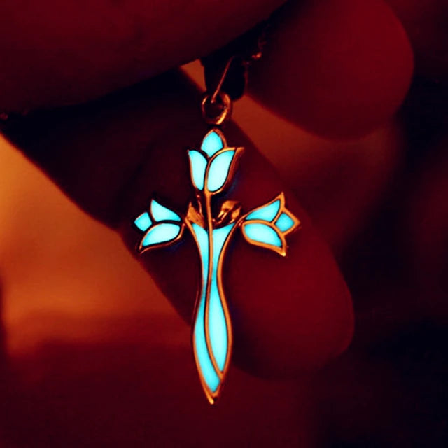Collier pendentif dragon lumineux