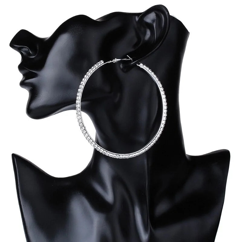 Pendientes grandes redondos de plata para mujer