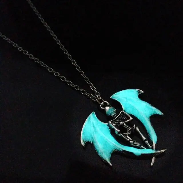 Collier pendentif dragon lumineux