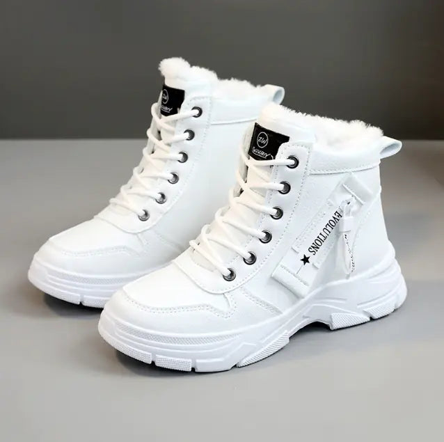 Elevated Women's Shoes with Buckle Trendy Design