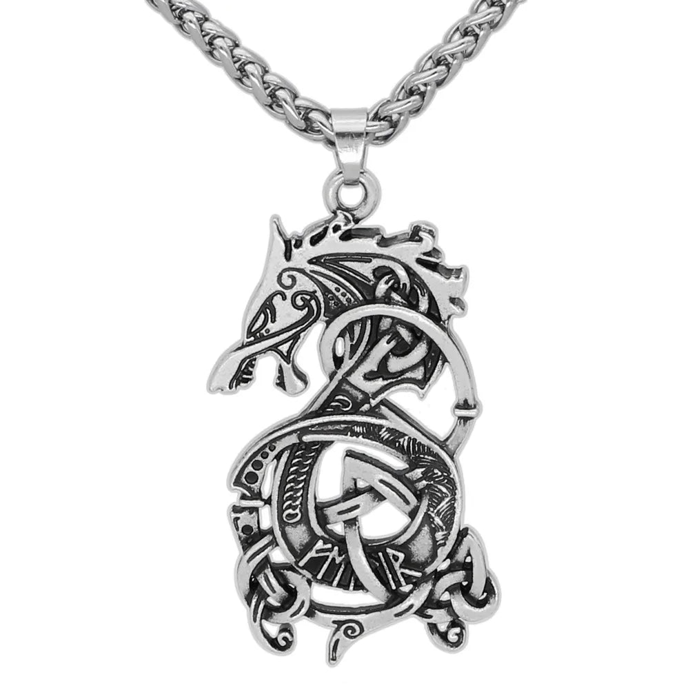 Collar con colgante de dragón vikingo