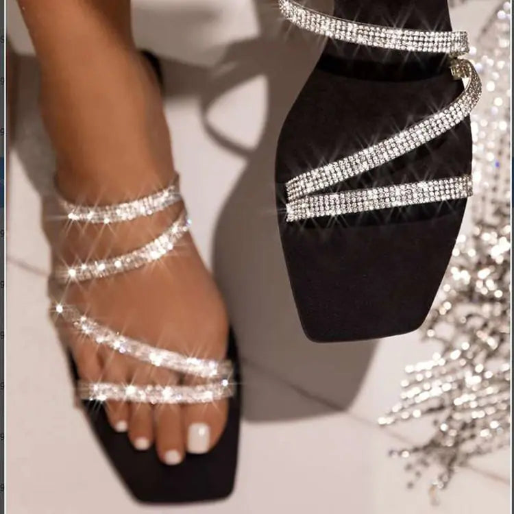 Diamond Flat Sandals – Rhinestone Beach Slippers