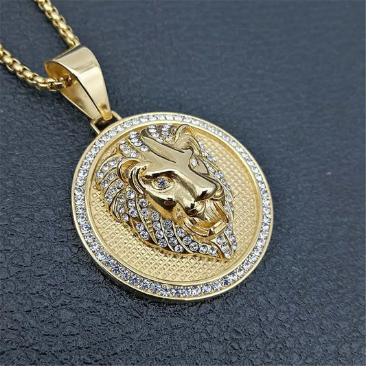 Collar con colgante de cabeza de león