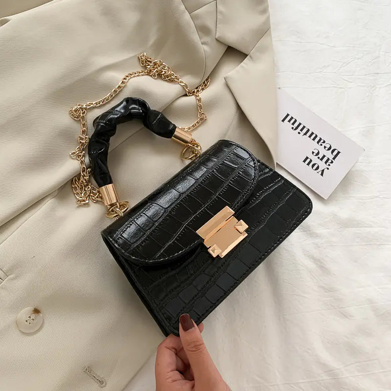 Trendy Summer Crossbody Chain Bag – Small Square 2020 Style (4 Colors)