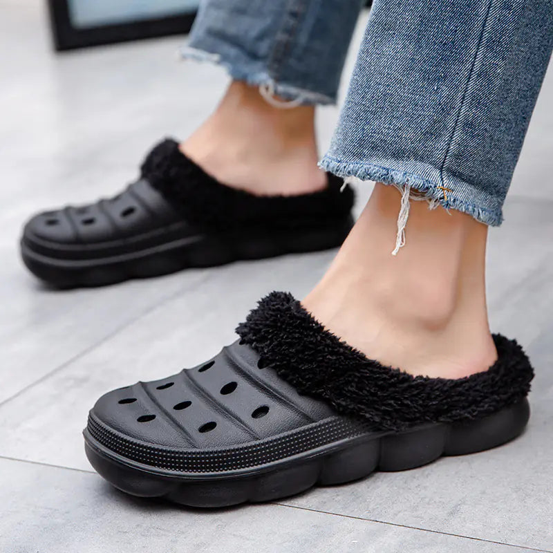 Zapatos cálidos de terciopelo con agujeros y pantuflas de algodón