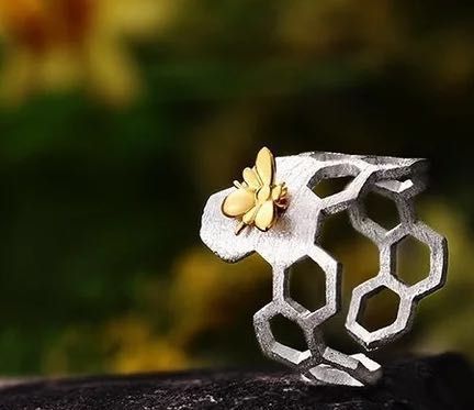 Beehive Ring, Women's Jewelry, Honeycomb Design - Trendy Home Mart