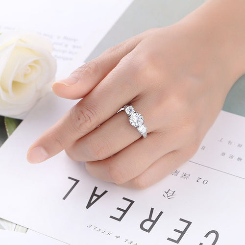Creative Zircon Ring - Women's Jewelry Accessory - Trendy Home Mart