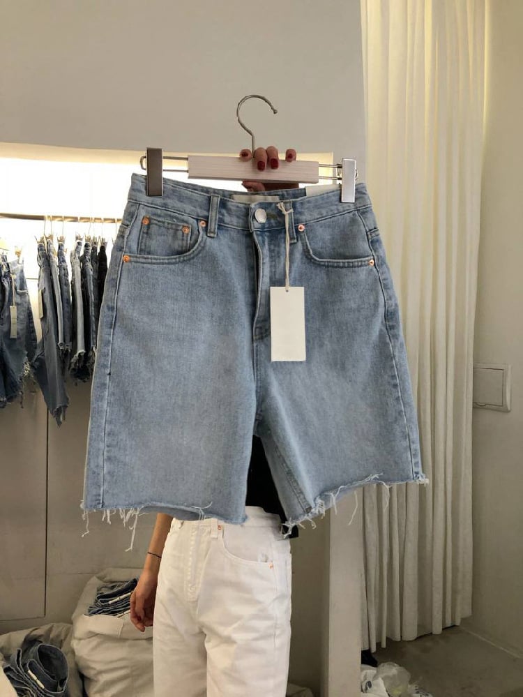 Loose Casual Women's Five-Point Denim Shorts - Trendy Home Mart