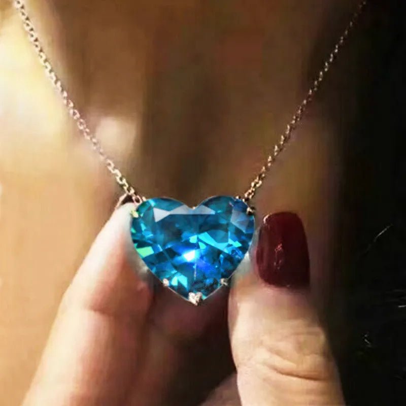 Love Necklace Single Zircon Jewelry Ladies Exquisite Clavicle Chain - Trendy Home Mart