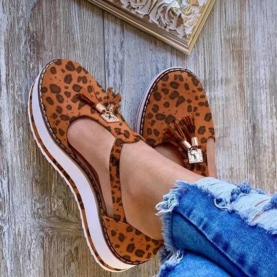 Women Flat Shoes Thick Sole Platform Shoes - Trendy Home Mart